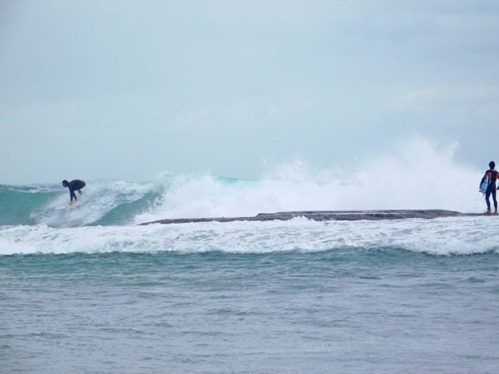 Surfear en australia